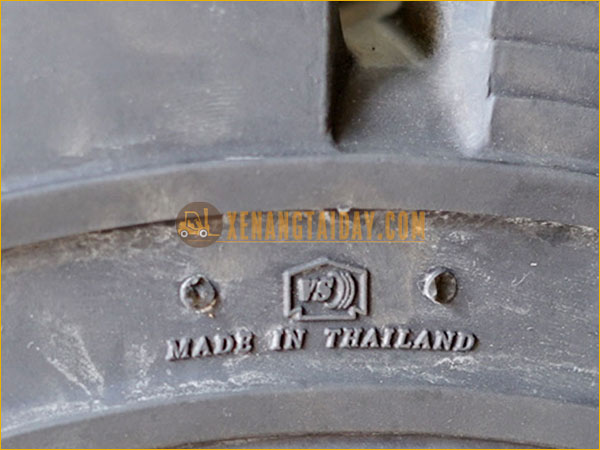 Lốp Đặc Xe Nâng Komachi 200/50-10 | Vỏ Xe Nâng Thái Lan Giá Rẻ
