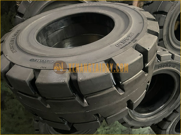 Lốp xe nâng MR.SOLID | Lốp đặc công nghệ Hàn Quốc