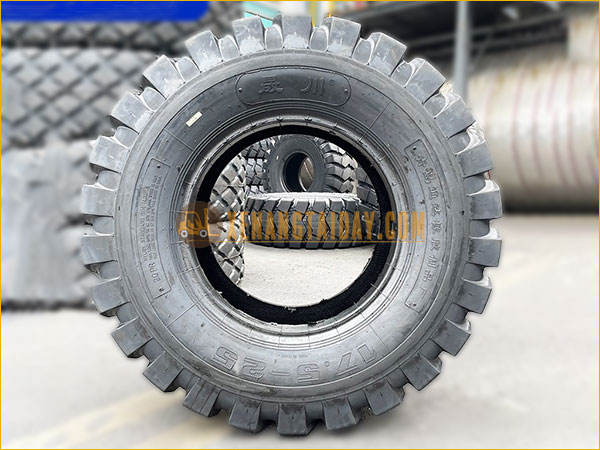 Lốp Xe Xúc Lật KBULAS | Thương Hiệu Được Tin Dùng Tại Việt Nam