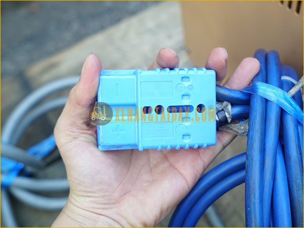 Máy nạp tự động 48V - 8.1KVA