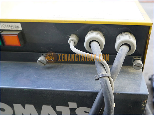 Máy nạp tự động KOMATSU 72V