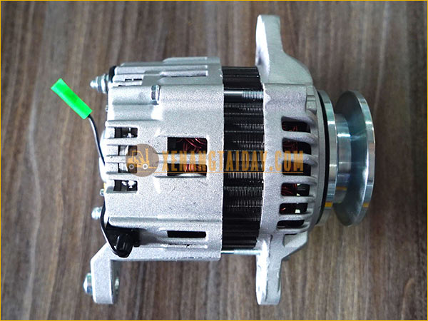 Máy phát (dynamo) cho xe nâng động cơ ISUZU 4JG2, C240