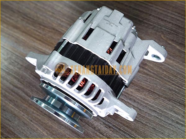 Máy phát (dynamo) cho xe nâng động cơ ISUZU 4JG2, C240