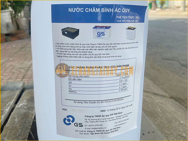Nước cất cho bình điện (ắc quy) xe nâng điện