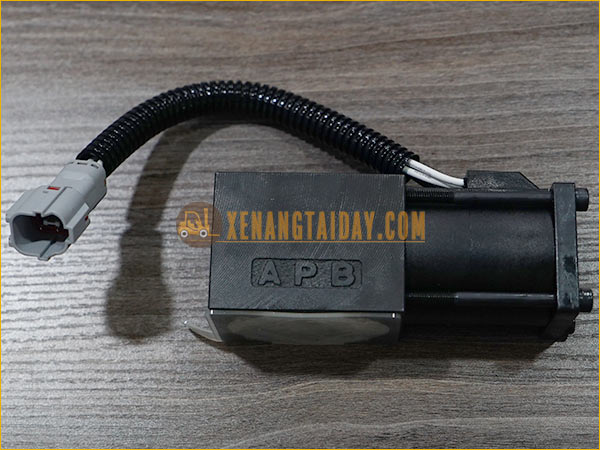 Van solenoid chuyển số 24V hiệu CANSTAR model KA-D24-44