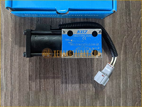 Van solenoid chuyển số 24V hiệu KBZ model TB01-G02-F4OV-LS-D24-30