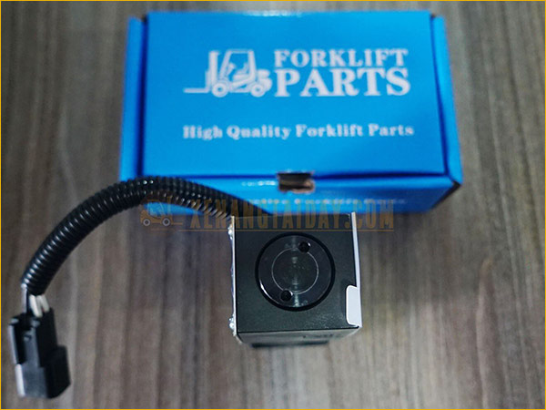 Van solenoid chuyển số 12V hiệu KBZ model TB01-G02-F12V-LS-D12-30