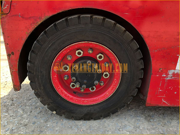 Xe kéo điện ngồi lái Nichiyu NTT75RS-70