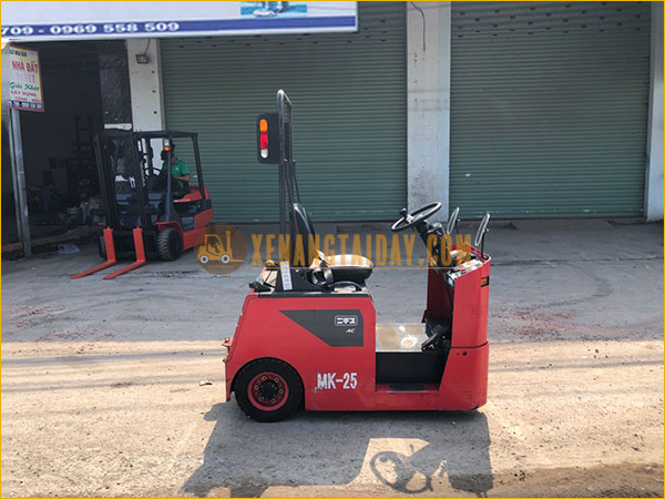 Xe kéo điện ngồi lái Nichiyu NTT75RS-70