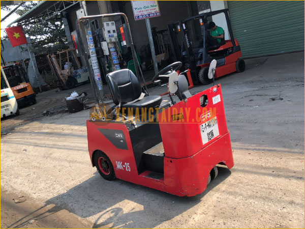 Xe kéo điện ngồi lái Nichiyu NTT75RS-70