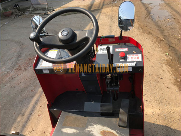 Xe kéo điện ngồi lái Nichiyu NTT75RS-70