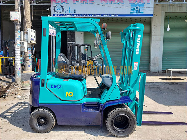 Xe Nâng Dầu KOMATSU FD10C-16