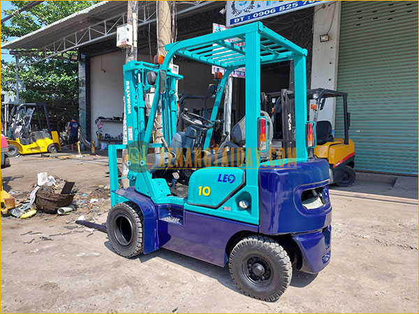 Xe Nâng Dầu KOMATSU FD10C-16