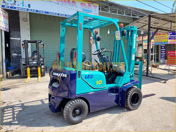 Xe Nâng Dầu KOMATSU FD10C-16