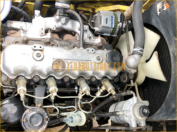 Xe Nâng Dầu KOMATSU FD10C-16