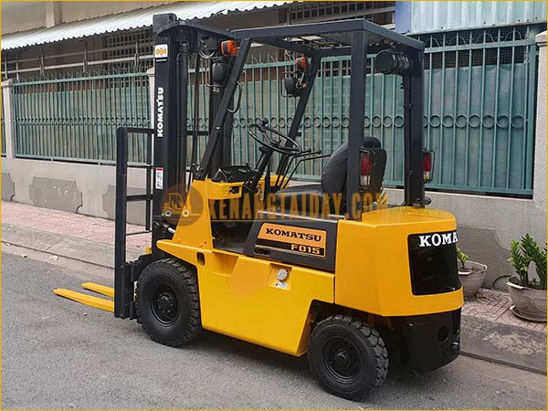 Xe nâng dầu KOMATSU FD15-1