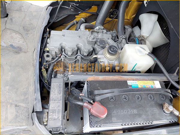 Xe Nâng Dầu KOMATSU FD15LC-20