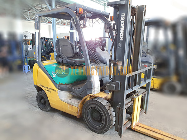 Xe Nâng Dầu KOMATSU FD15LT-18