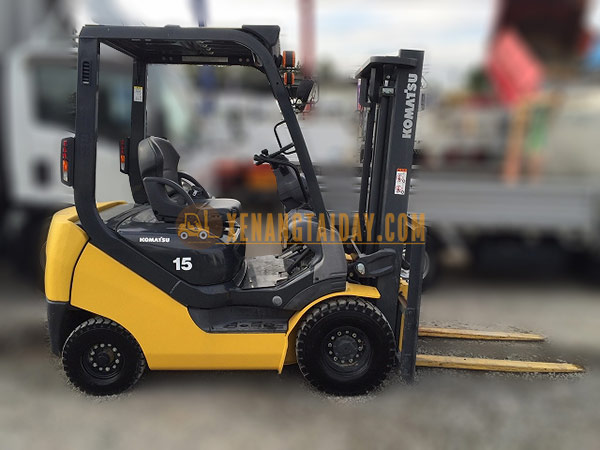 Xe Nâng Dầu KOMATSU FD15T-21