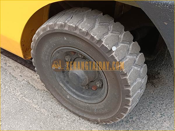 Xe nâng dầu KOMATSU FD15T-21