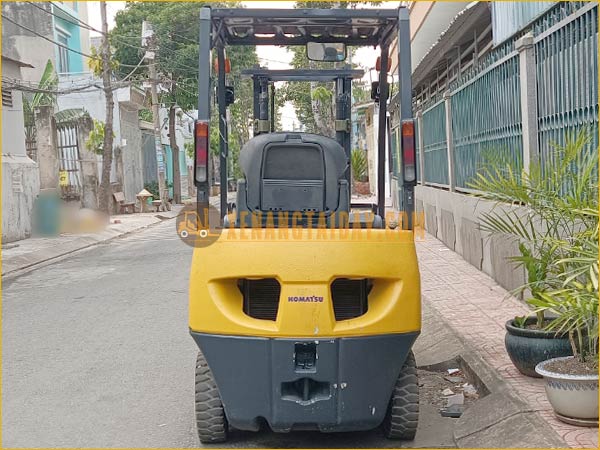 Xe nâng dầu KOMATSU FD15T-21