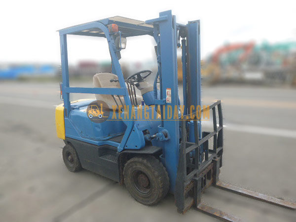 Xe Nâng Dầu KOMATSU FD18C-17