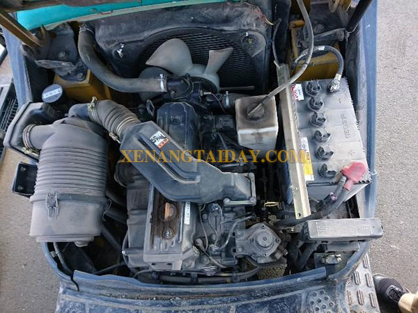 Xe nâng dầu KOMATSU FD20C-16