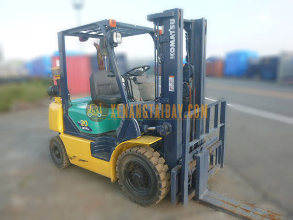 Xe nâng dầu KOMATSU FD20HT-14