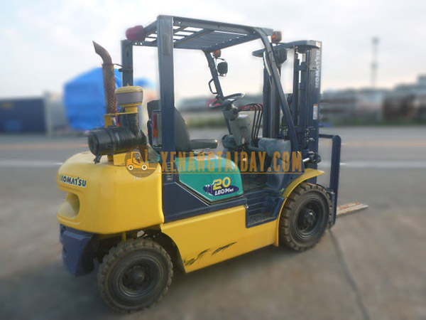 Xe nâng dầu KOMATSU FD20HT-14