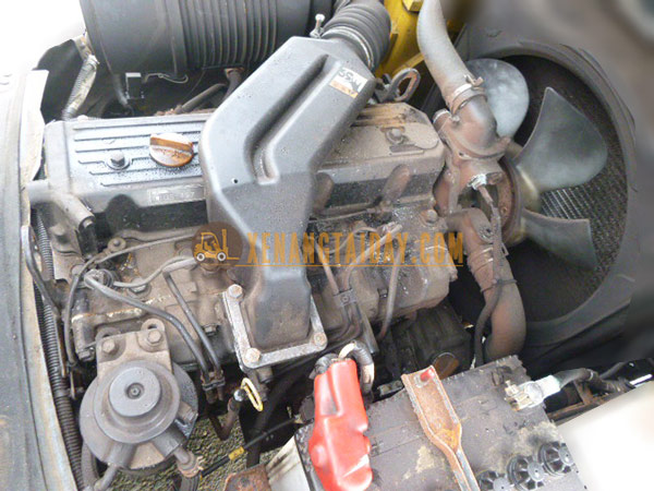 Xe Nâng Dầu KOMATSU FD25C-17