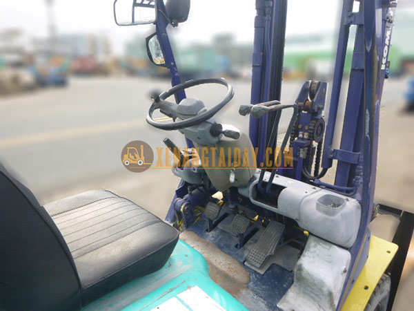Xe Nâng Dầu KOMATSU FD25T-12