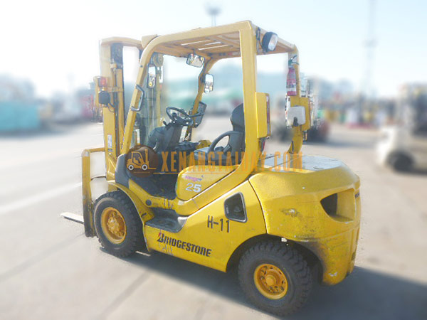 Xe Nâng Dầu KOMATSU FD25T-16