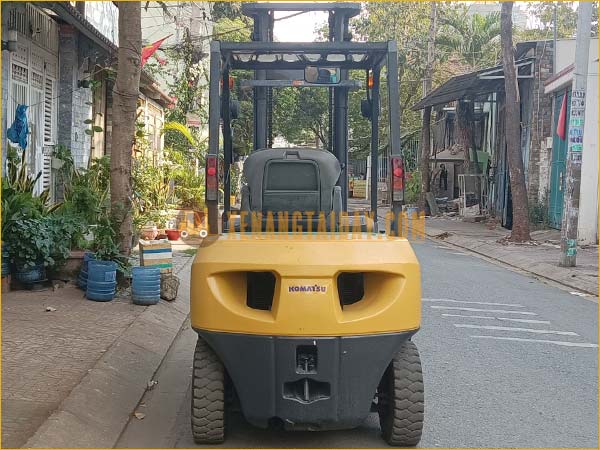 Xe nâng dầu KOMATSU FD25T-16