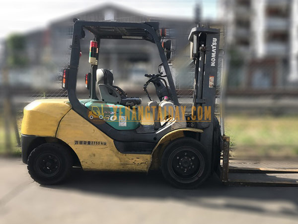 Xe Nâng Dầu KOMATSU FD30C-16