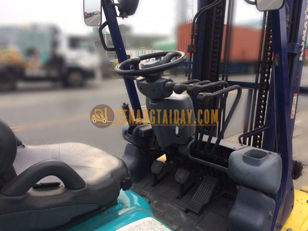 Xe Nâng Dầu KOMATSU FD30T-14