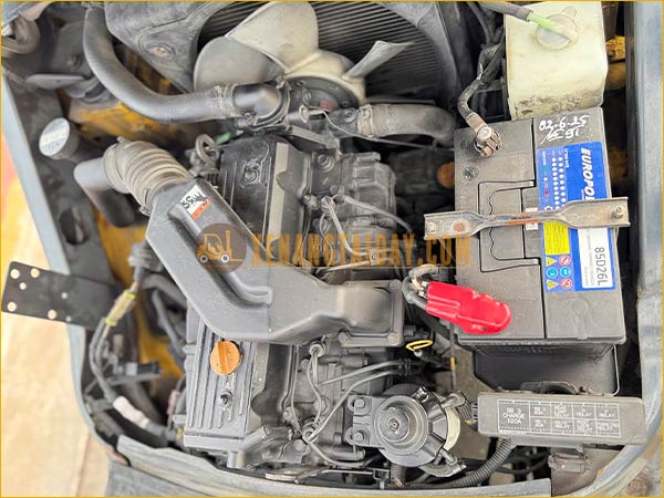 Xe nâng dầu KOMATSU FD30T-17