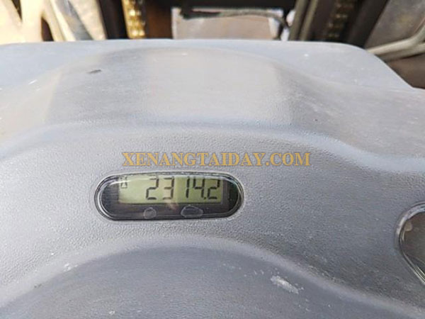 Xe nâng dầu KOMATSU FD35AT-17