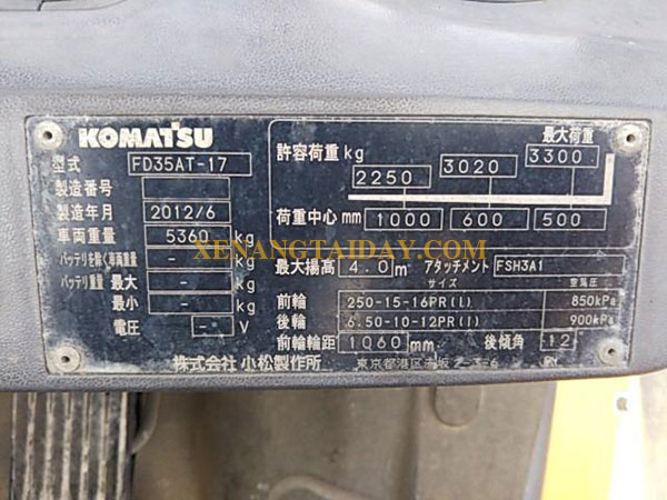 Xe nâng dầu KOMATSU FD35AT-17