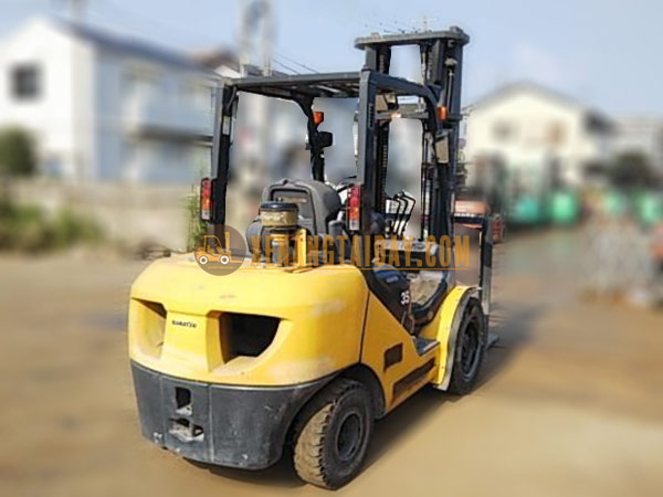 Xe Nâng Dầu KOMATSU FD35AT-17