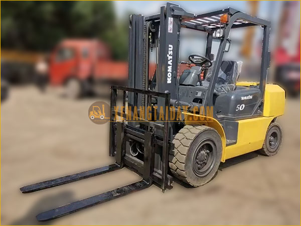 Xe Nâng Dầu KOMATSU FD50AT-7