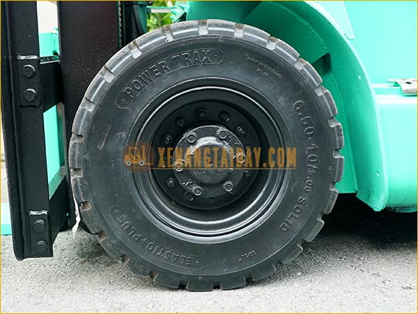 Xe nâng dầu MITSUBISHI FD15