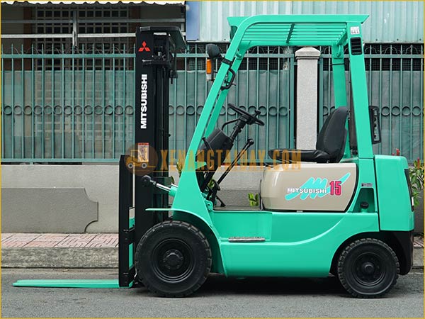 Xe nâng dầu MITSUBISHI FD15
