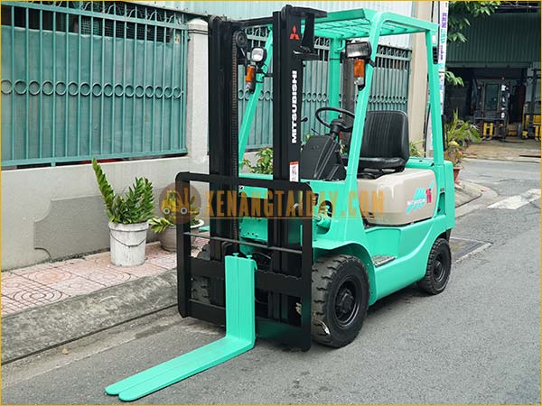 Xe nâng dầu MITSUBISHI FD15