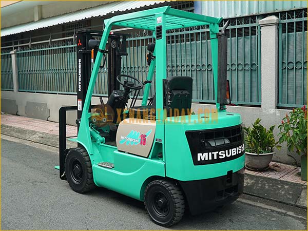 Xe nâng dầu MITSUBISHI FD15