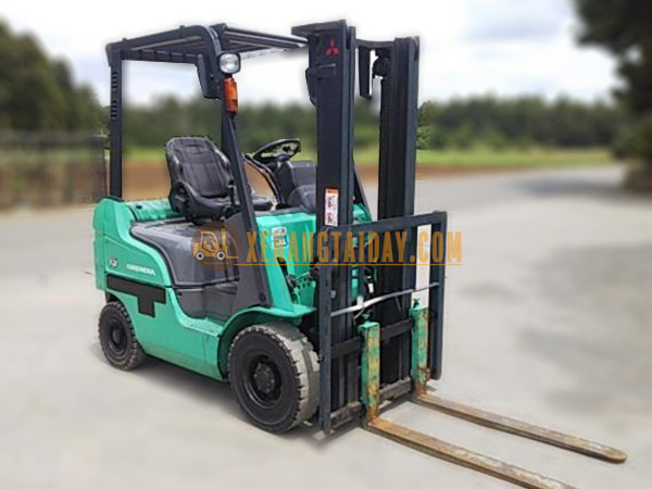 Xe Nâng Dầu MITSUBISHI FD15D