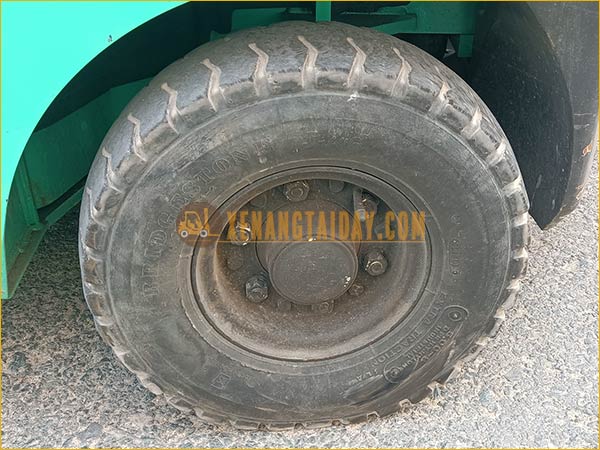 Xe nâng dầu MITSUBISHI FD15D