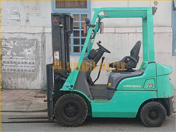 Xe nâng dầu MITSUBISHI FD15D