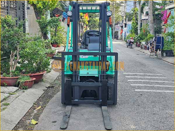 Xe nâng dầu MITSUBISHI FD15T