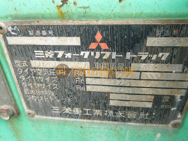 Xe Nâng Dầu MITSUBISHI FD20T