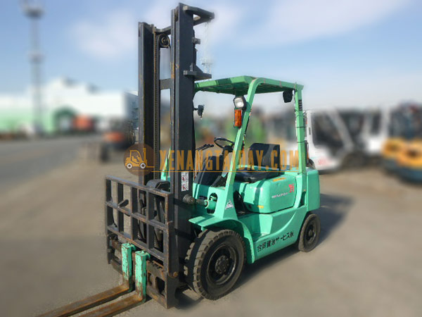 Xe Nâng Dầu MITSUBISHI FD25 - F18B